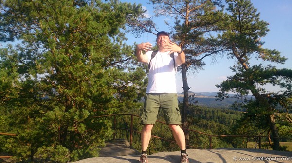 Michiel Ritsuzen at sunset, pirate nest