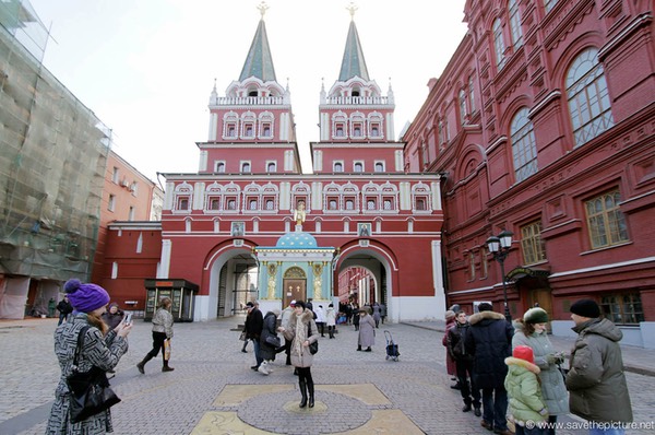 Moscow Entrance Red square